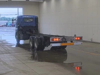 Hino TRUCK
