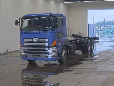 Hino TRUCK