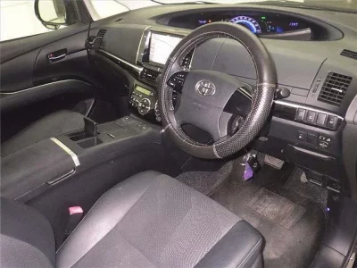Toyota ESTIMA HYBRID