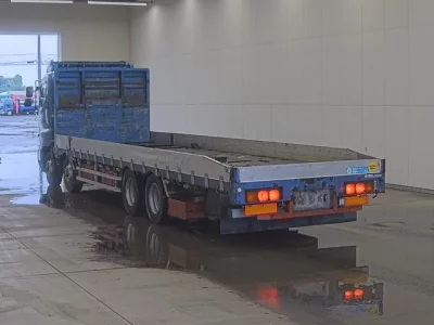 Hino TRUCK