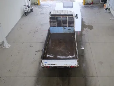 Nissan ATLAS