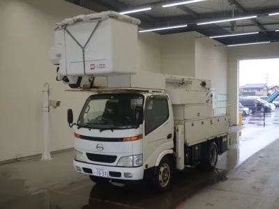 Hino DUTRO