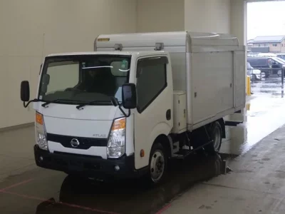 Nissan ATLAS