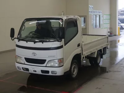 Toyota DYNA