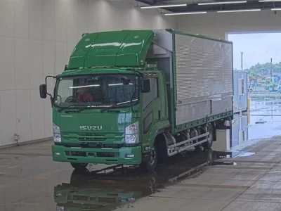 Isuzu FORWARD