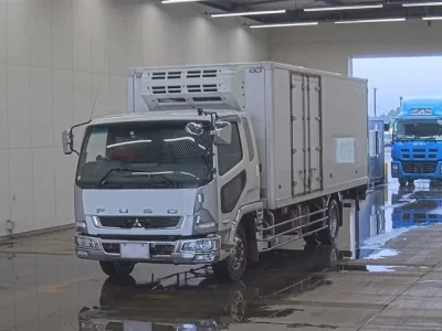 Mitsubishi FUSO FIGHTER