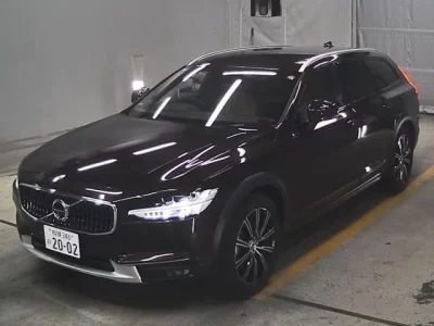 Volvo V90