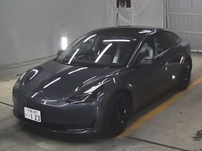 Tesla MODEL3