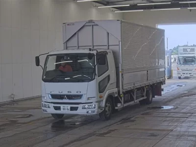 Mitsubishi FUSO FIGHTER