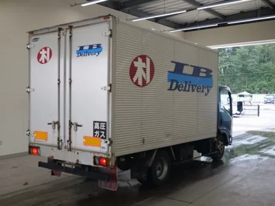 Isuzu ELF