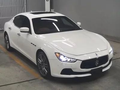Maserati GHIBLI
