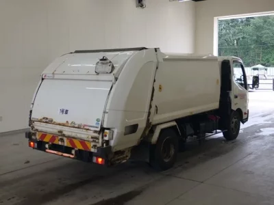 Hino DUTRO