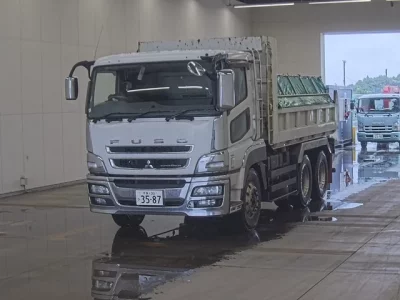Mitsubishi SUPER GREAT