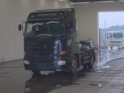 Hino TRUCK
