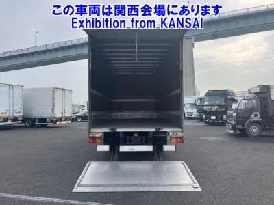 Mitsubishi FUSO FIGHTER
