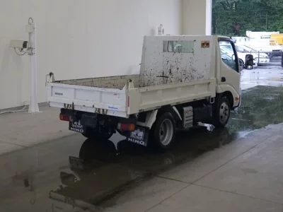 Hino DUTRO