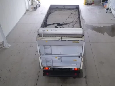 Isuzu TRUCK