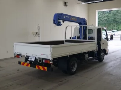 Hino DUTRO