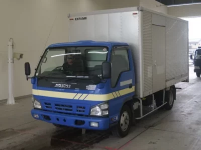 Isuzu ELF