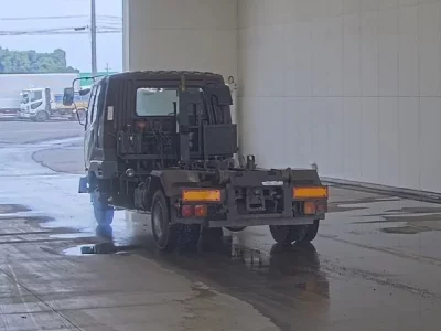 Mitsubishi FUSO FIGHTER