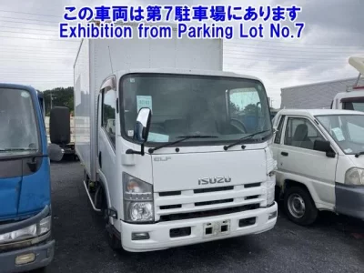 Isuzu ELF