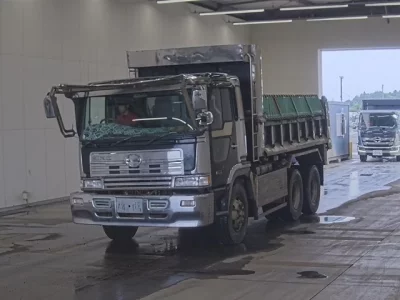 Hino TRUCK