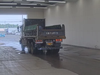 Hino TRUCK
