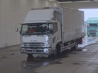 Isuzu FORWARD