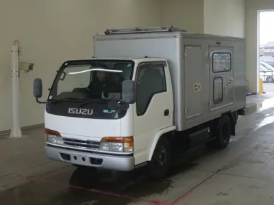 Isuzu ELF