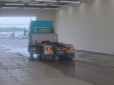 Hino TRUCK