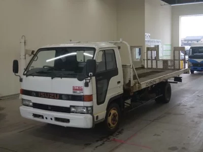 Isuzu ELF