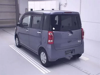 Daihatsu TANTO EXE