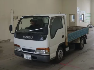 Isuzu ELF