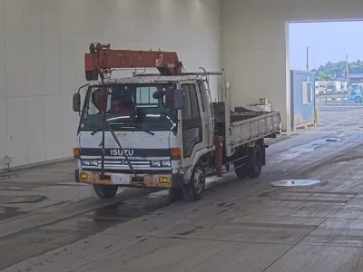 Isuzu FORWARD