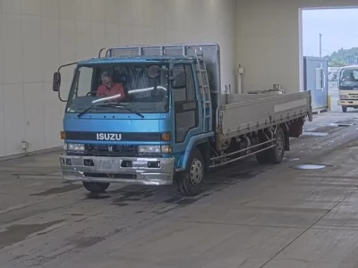Isuzu FORWARD