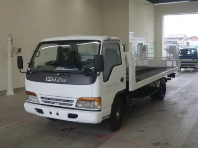 Isuzu ELF