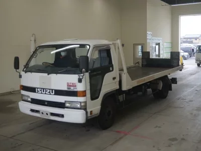Isuzu ELF