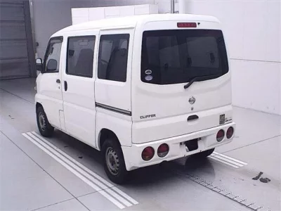 Nissan CLIPPER VAN