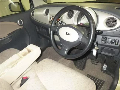 Daihatsu MOVE LATTE