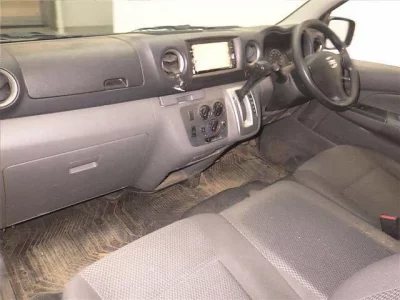 Nissan CARAVAN VAN
