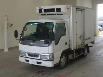 Isuzu ELF
