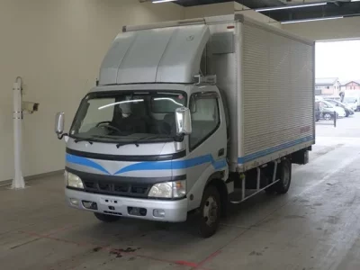 Hino DUTRO
