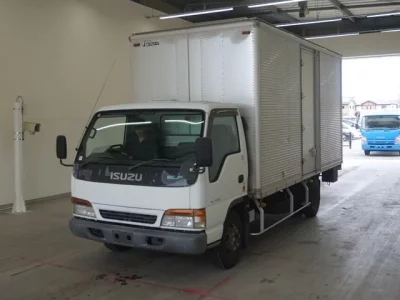 Isuzu ELF