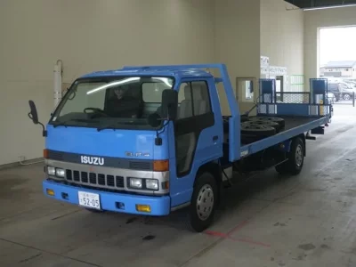 Isuzu ELF