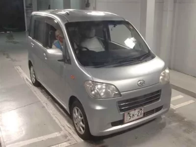 Daihatsu TANTO EXE