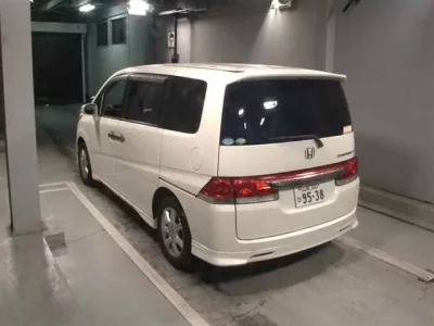 Honda STEP WAGON