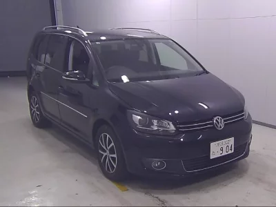 Volkswagen GOLF TOURAN