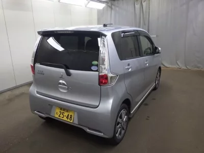 Mitsubishi EK CUSTOM