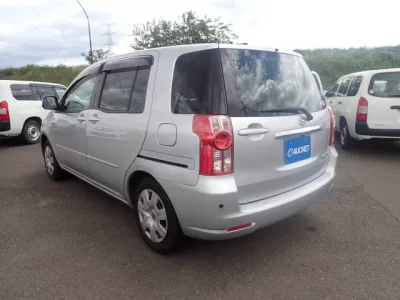 Toyota RAUM