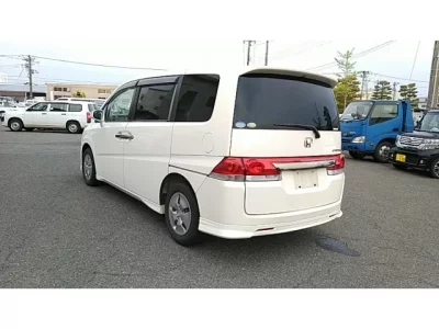 Honda STEP WAGON